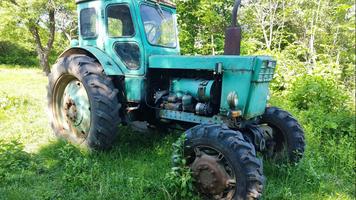 Tractor