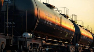 Moldova reintră pe piața regională a carburanților: exporturi record spre Ucraina în august