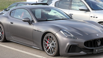 Lux pe roți! Bentley, Porsche și Lamborghini domină importurile în Moldova