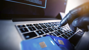 Infracțiunile financiare online aproape s-au dublat în 2025: Peste 1 225 de cazuri și prejudicii de 211 milioane de lei