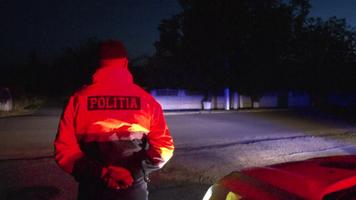 Jaf armat, la Cimișlia. Autostopist din Ucraina, amenințat cu pistolul și jefuit de zeci de mii de lei