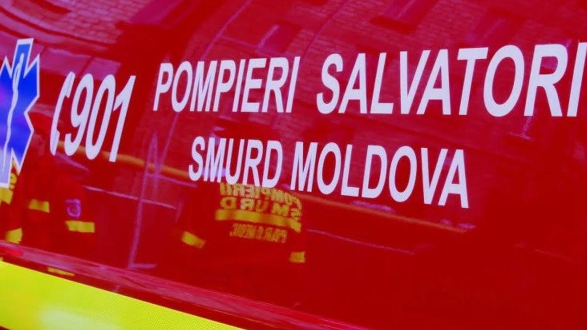 Grav accident, la Taraclia. Cadavrul unui tânăr, descarcerat dintr-un automobil răsturnat