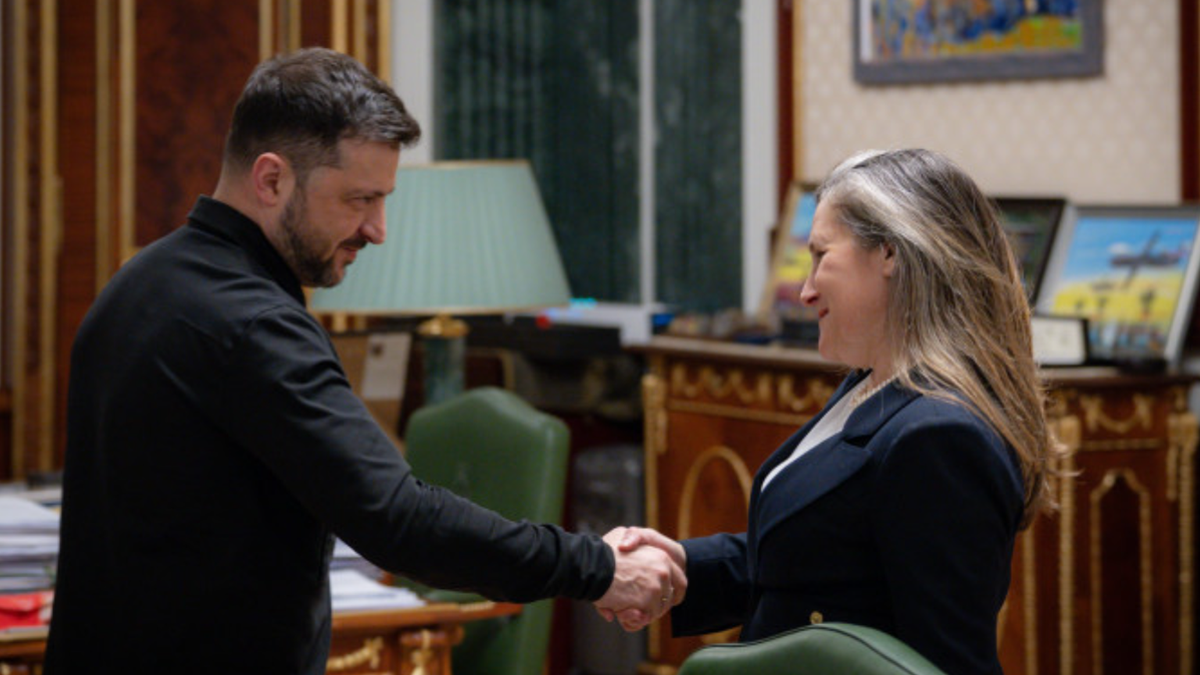 Numire-surpriză în echipa Zelenski: un fost vicepremier canadian