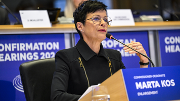 Marta Kos