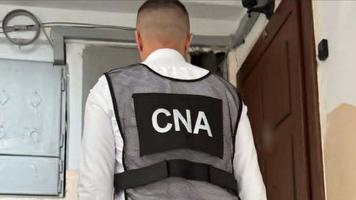 Expert în inspecția tehnică auto, reținut de CNA, la Cahul. Ar fi prejudiciat statul cu peste 600 000 de lei
