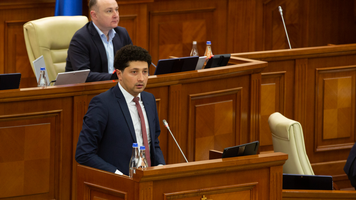 „Cineva trebuie să plătească nota”. Radu Marian apără TVA-ul de 20% la apartamente
