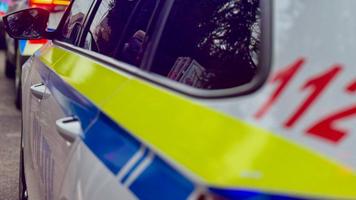 Polițist bătut și autospecială INSP vandalizată, la Cahul. Două persoane reținute