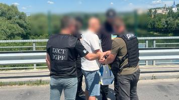 Ucrianean căutat pentru contrabandă și spălare a banilor, extrădat din R.Moldova