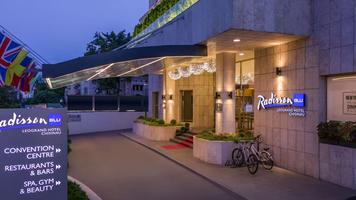 https://diez.md/2026/06/30/salmonella-la-hotelul-radisson-blu-din-chisinau-13-persoane-sunt-internate-la-toma-ciorba/?utm_source=telegram+&utm_medium=messeger++ro+