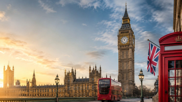 Viață de lux la MoldATSA! Nouă milioane de lei pentru cursuri în Thailanda, Singapore și Londra