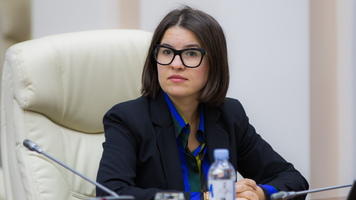 Anastasia Taburceanu, angajată și la Cancelaria de Stat cu leafă de 4000€. Guvernul: Nu suntem parte a contractului