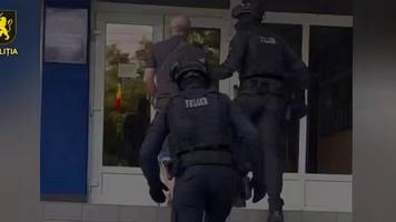 (VIDEO) Un bărbat a încercat să fugă din țară, după ce a fost coandamnat pentru trafic de droguri