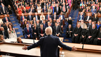 Trump a notificat Congresul cu privire la un nou război împotriva Iranului
