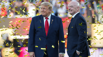 Donald Trump și Gianni Infantino