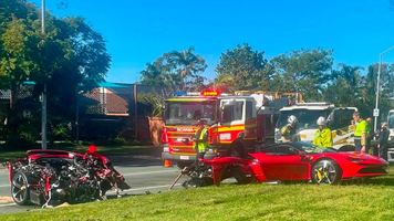 Ferrari SF90 Spider accidentat
