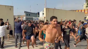 Migranți