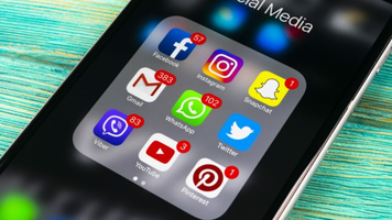 Procurorii, atenționați cu privire la activitatea pe rețelele sociale. Ce postări pot atrage răspunderea disciplinară