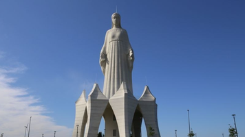 statuie a Fecioarei Maria