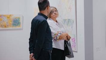 (FOTO) La Muzeul Național de Artă al Moldovei a fost inaugurată expoziția „ALB DUPĂ ALB”, semnată de Doina Mihăilescu