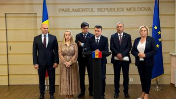 (VIDEO) Partidul Nostru pregătește modificarea Constituției: propune republică prezidențială și un singur responsabil la vârful statului