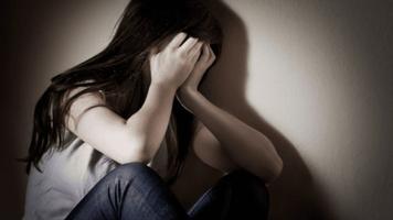 Adolescente, amenințate cu pistolul și exploatate sexual în Chișinău