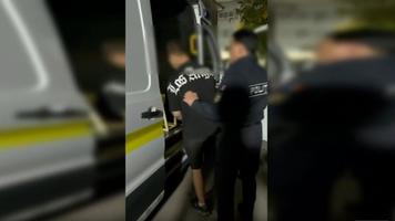 (VIDEO) Refugiat din Ucraina, curier al unui grup specializat în comiterea escrocheriilor, la Chișinău