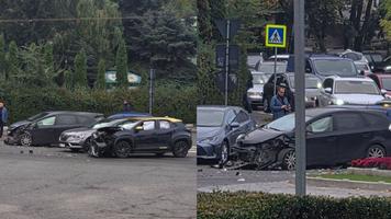 (VIDEO) Accident în lanț, provocat de un șofer „aventurier” în Chișinău