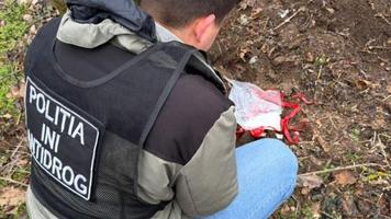 https://realitatea.md/peste-12-000-de-moldoveni-sunt-la-evidenta-medicala-deoarece-consuma-droguri-numarul-cazurilor-noi-in-crestere/