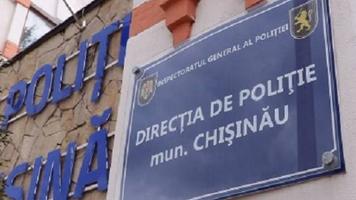 Ceartă la cuțite între copii de 13-14 ani, la o școală din Chișinău. Unul a ajuns la spital