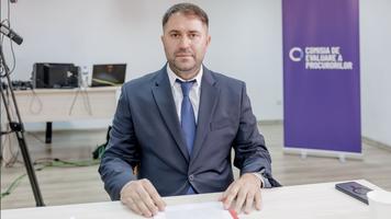Procurorul anticorupție, Vadim Prisacari, riscă să nu promoveze evaluarea externă