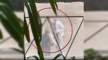 (VIDEO) Cinci „curieri” ai escrocilor de la callcentre, reținuți în Chișinău