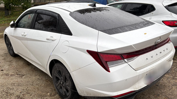 automobil